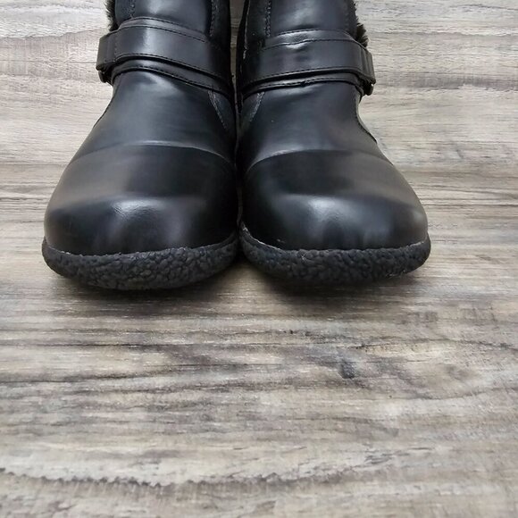 Wanderlust Gabi 2 Waterproof Moto Buckle Sherpa Black Mid Boot - Picture 6 of 14